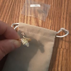 Gold tone Peacock ring size 7